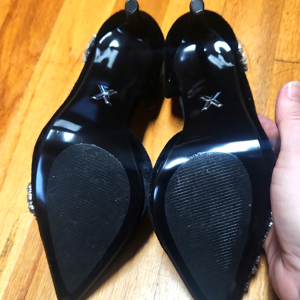 Express Black Embellished Heels 6, NWT - Picture 3 of 8